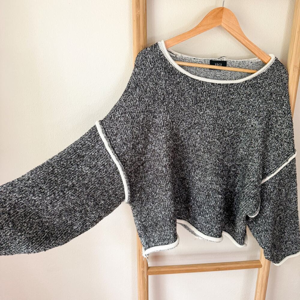 VICI Marled Knit Sweater Cutout Shoulder Raw Hem Oversized Size Medium - Picture 5 of 8